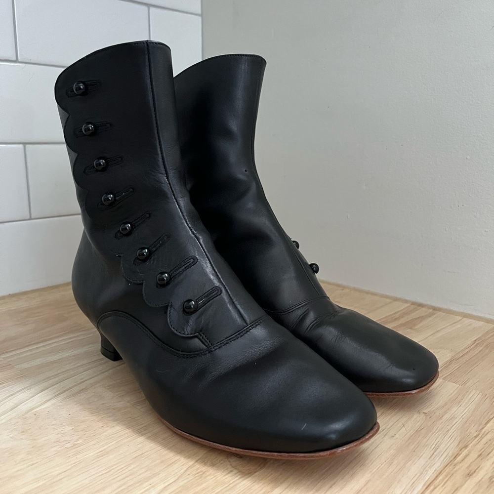 American Duchess Renoir Victorian Button Boots